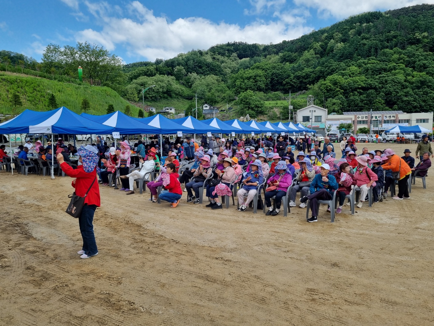 수산면, 제52회 어버이날 기념행사 개최 이미지 3