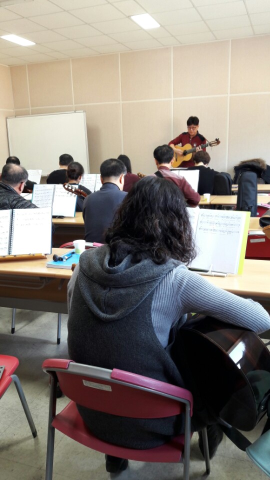 교동 기타교실과 중국어교실 이미지 2