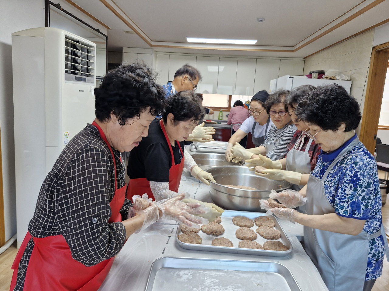 제천시·대한노인회 제천시지회 경로당 요리교실 성황 관련 사진
